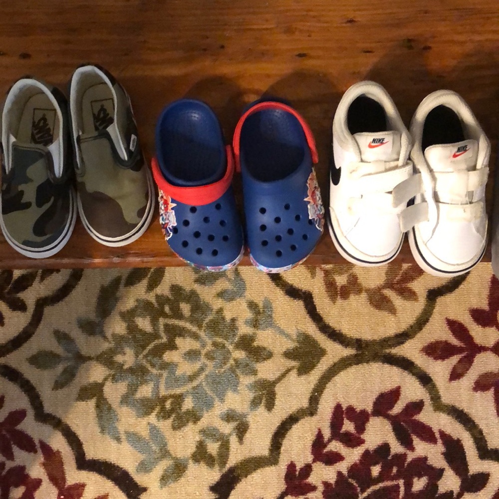 Toddler shoes  vans 6.5 crocs7nike6.5